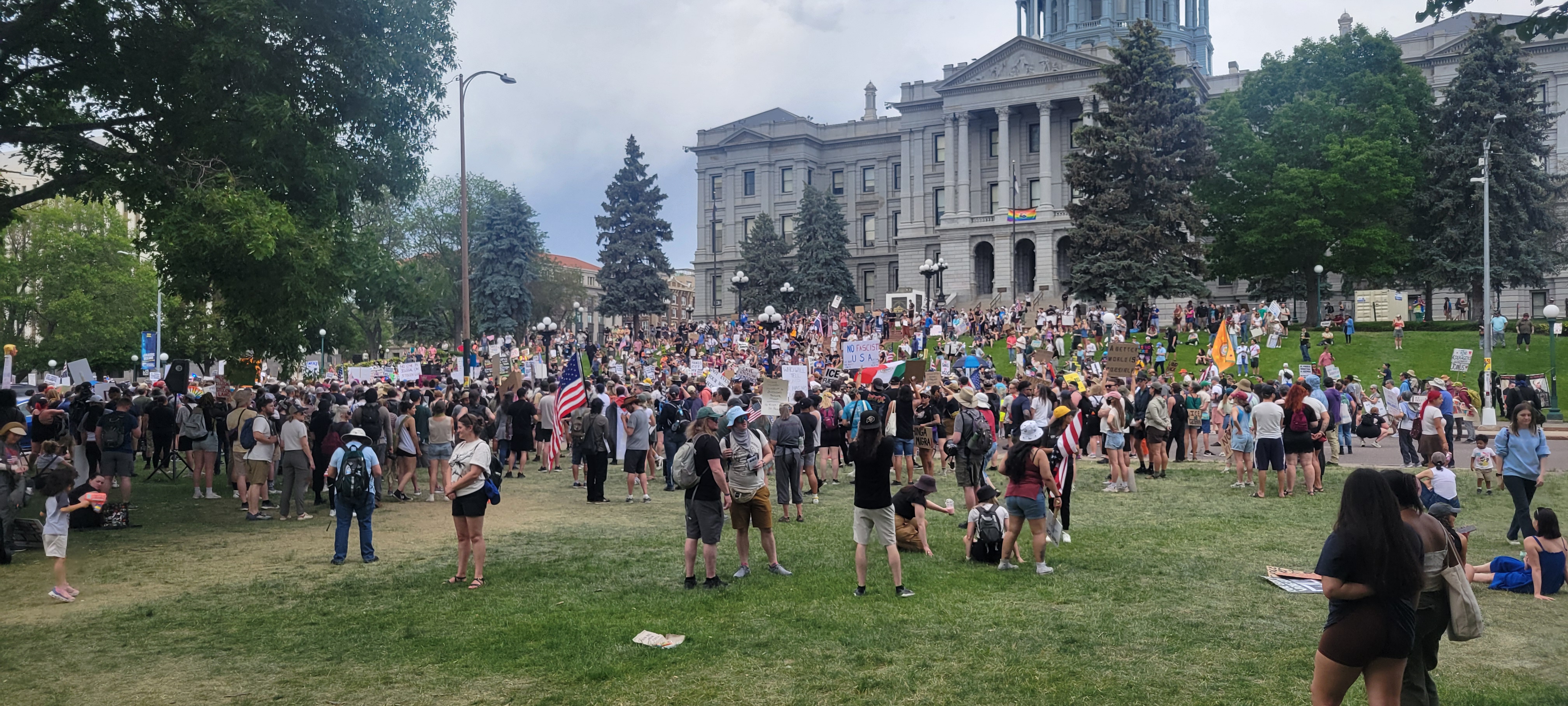 06-14-2025 Crowd03.jpg